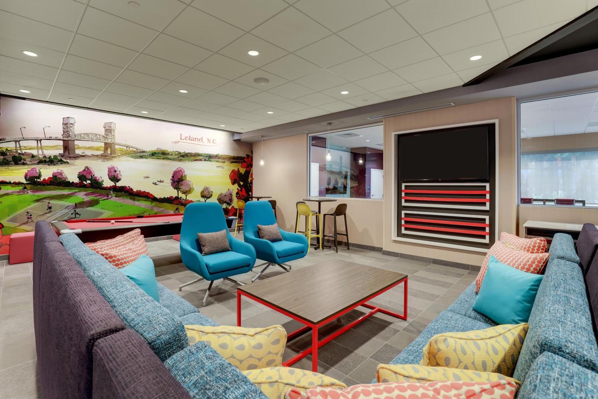 Tru By Hilton Leland Wilmington Hotel Exterior photo